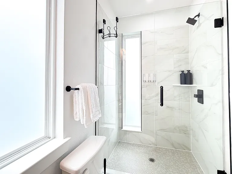 5727 Riverside Dr — Photo 13