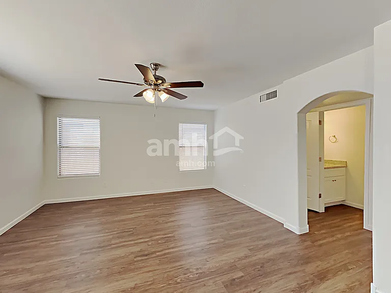16853 W Fillmore St — Photo 5