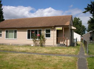 1041 17th Ave, Longview, WA 98632