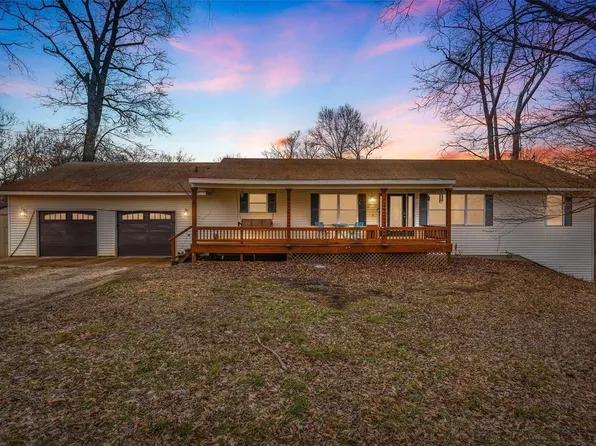 8555 Forest View Dr, Bonne Terre, MO 63628