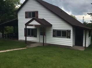 2037 6th Ave, Norway, MI 49870