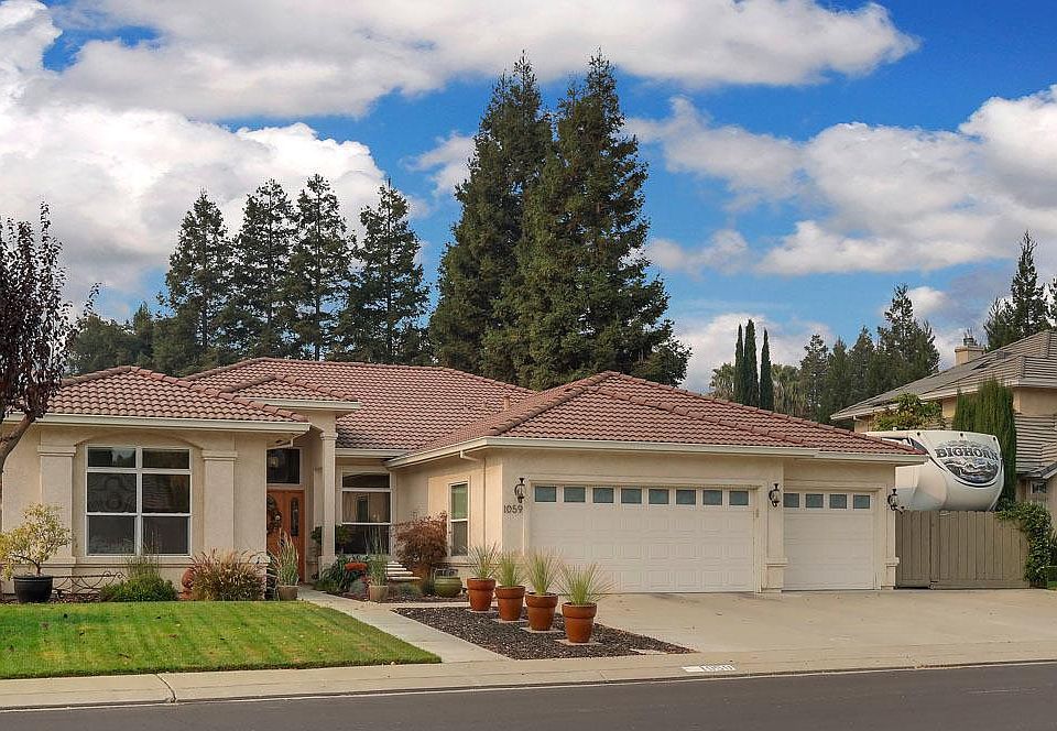 2nd image of 1059 Spring Meadow Dr