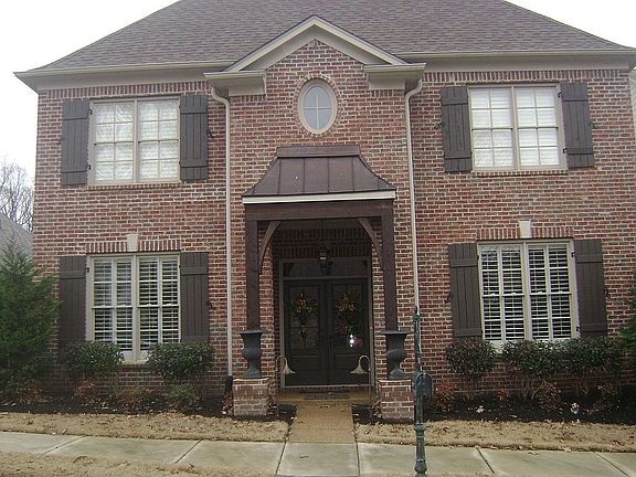 12167 Preserve Woods