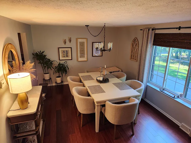 405 Timber Ln #405 — Photo 3