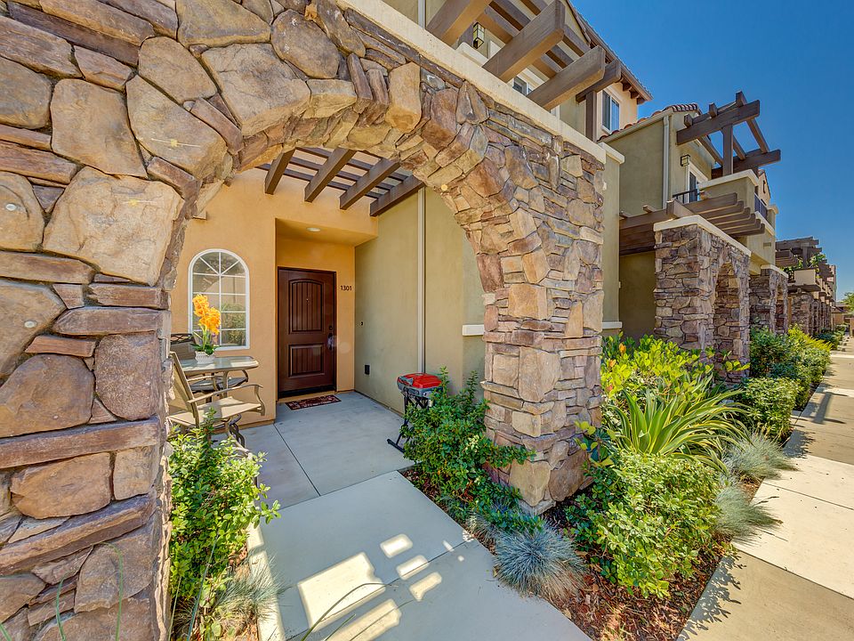 1st image of 1301 Las Brisas Dr
