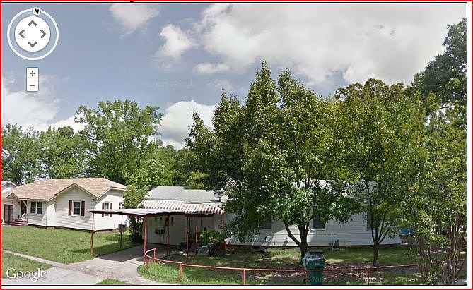 2nd image of 2101 W 29th Ave
