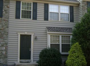 525 Indian Rock Cir, Elizabethtown, PA 17022
