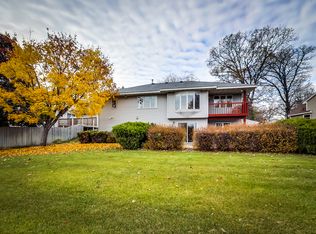 11993 Wedgewood Dr NW, Coon Rapids, MN 55433