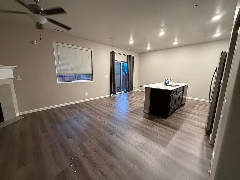 4768 Deadwood St — Photo 5