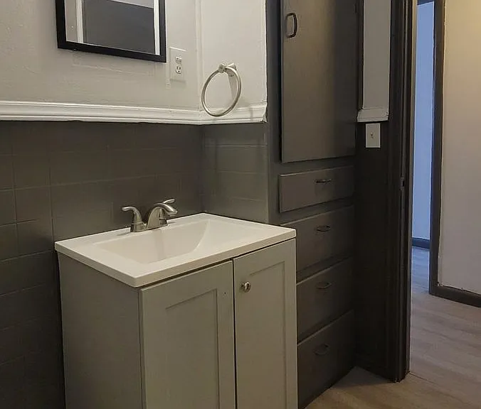5512 Avenue G — Photo 12
