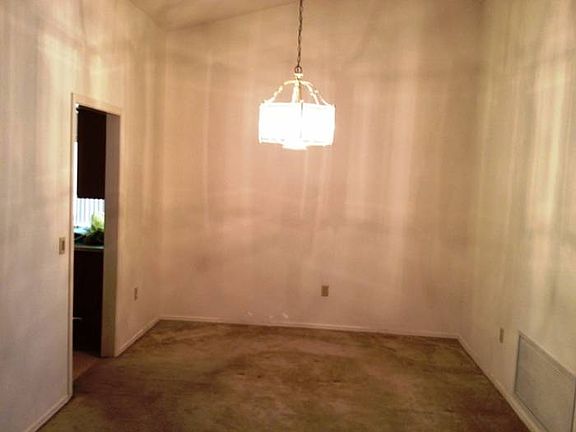 Formal Dining