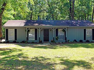3911 Higgins Rd, Mobile, AL 36619