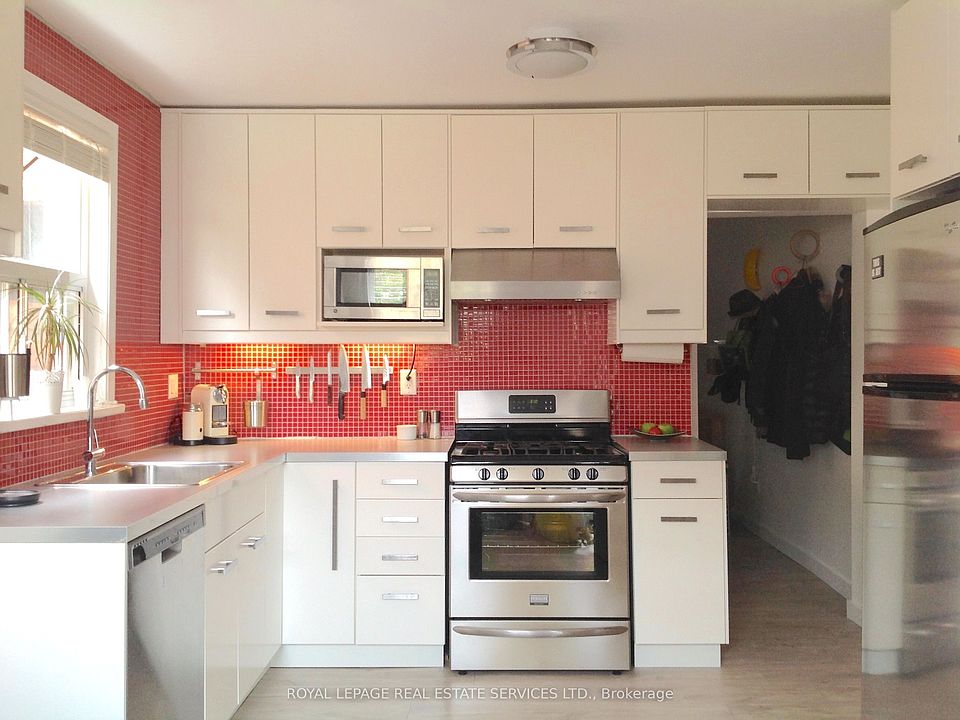 1st image of 840 Ossington Ave