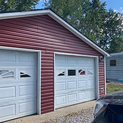 424 Wilson Street — Photo 2