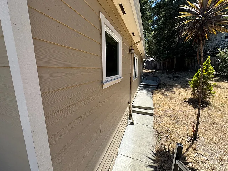325 Vista Robles Dr — Photo 34