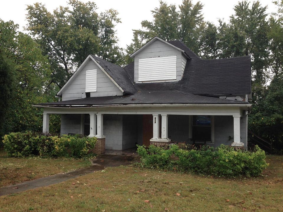 1st image of 614 Hiawassee Ave