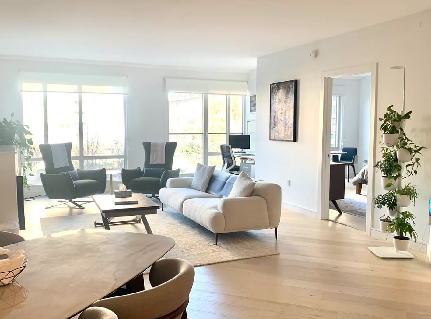 2 bed, 1295 sqft, $6,500 — Photo 4