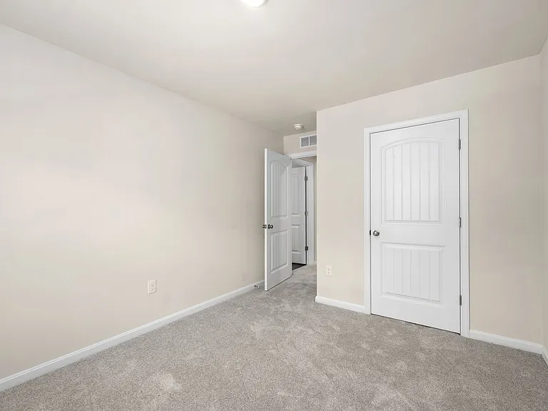 56 Currant Cir — Photo 20
