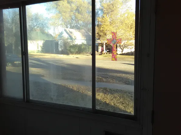 611 S 11th St, Rocky Ford, CO 81067