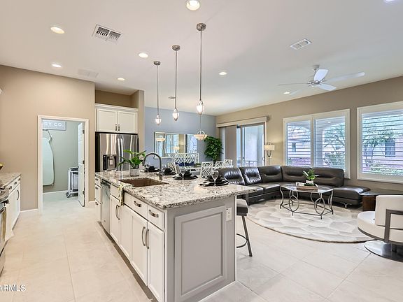 4th image of 16403 W AMELIA Drive