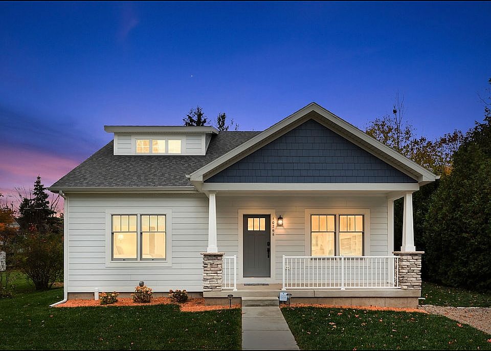 1st image of 10266 Apple Ave