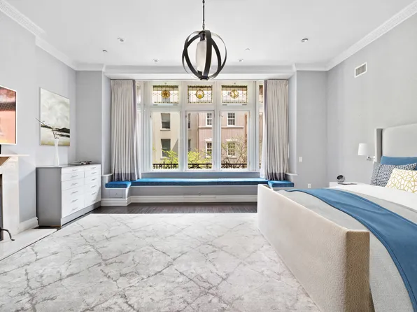 18 East 62nd Street image 13 of 21