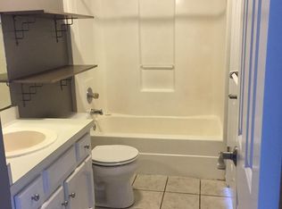 713 Mill Landing Rd, Chesapeake, VA 23322