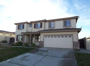 14950 Leaf Ln, Victorville, CA 92394