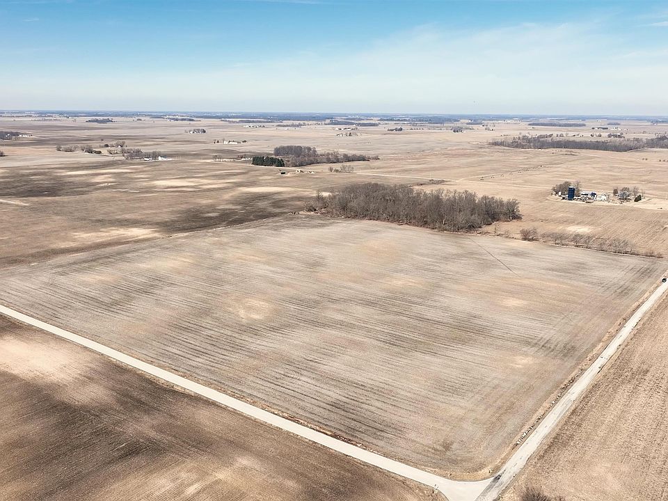 1st image of 400 W Rd