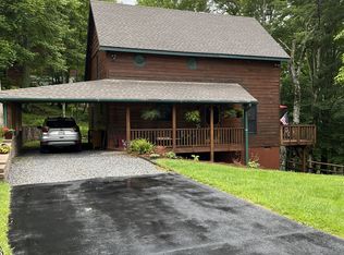 102 Maple Brook Ln, Roan Mountain, TN 37687
