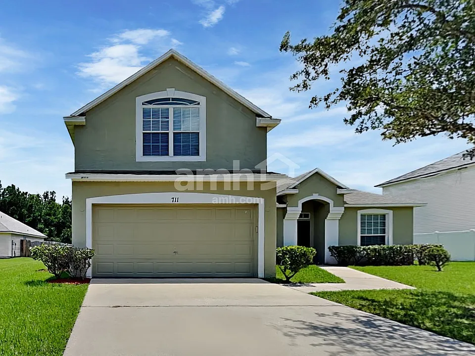 711 Red Cedar Ct