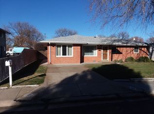 3015 Cedarberry Rd, North Platte, NE 69101