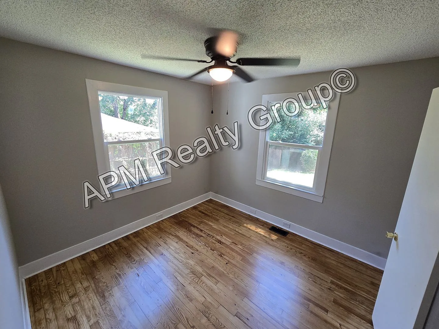 Renovated house near Columbia International University — Photo 2