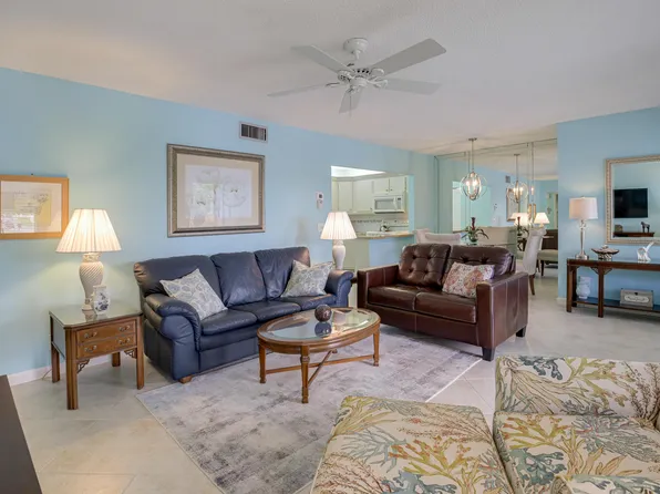 227 Pine Hov Circle #C-2, Greenacres, FL 33463