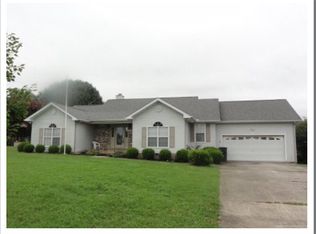 955 Walton Trl, Cookeville, TN 38501