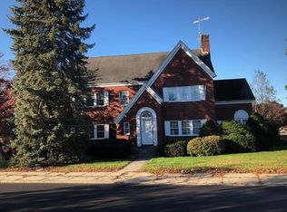 188 Berkeley St, Methuen, MA 01844