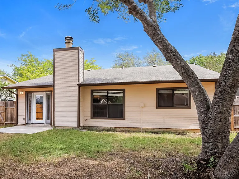 9106 Valley Rdg — Photo 16