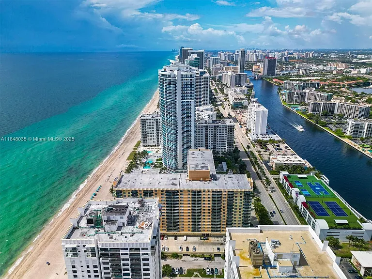 2501 S Ocean Dr #39 PENTHOUSE — Photo 35