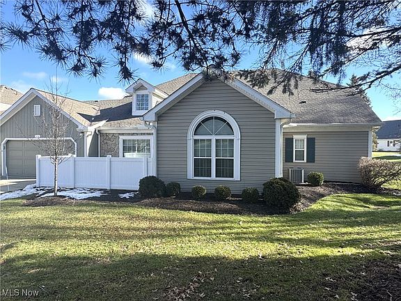 2nd image of 8238 Cyrus Ln