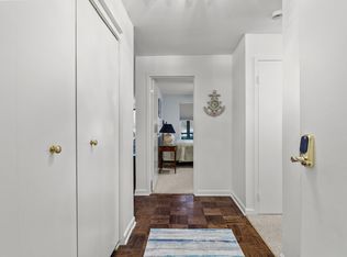 401 Bellevue Ave #101, Newport, RI 02840