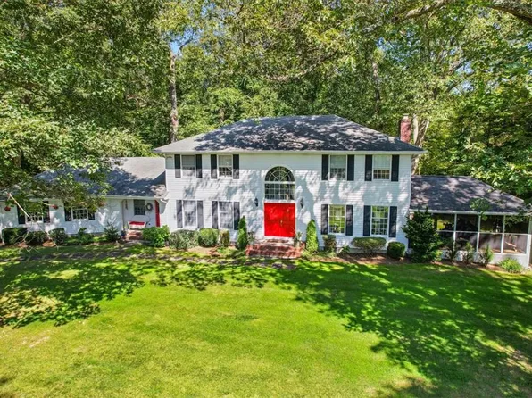 72 Table Rock Road, Tuxedo Park, NY 10987