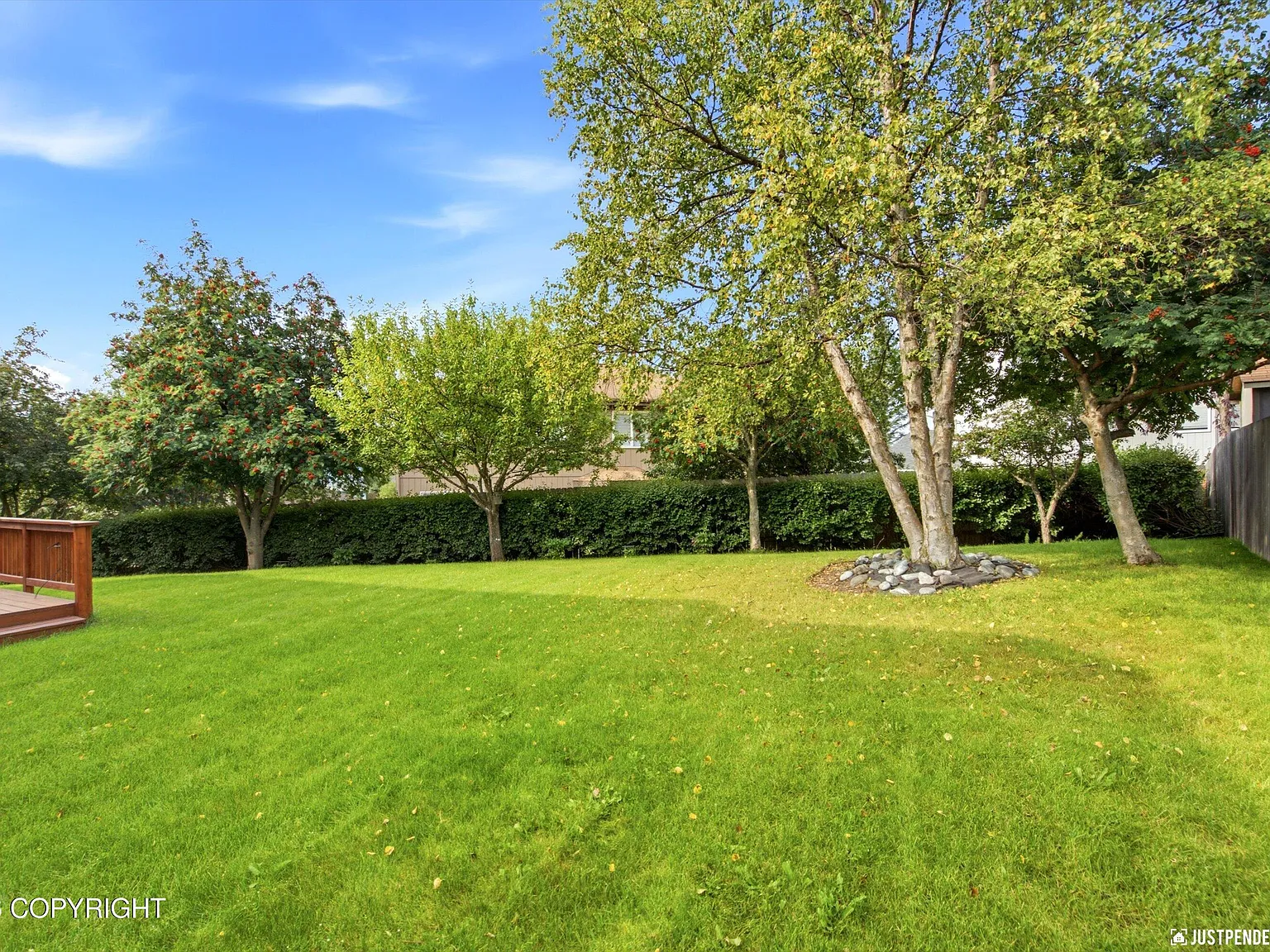 4 bed, 2.5 bath, 2207 sqft, $3,550 — Photo 4