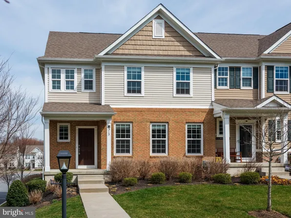 315 Stafford Ct, Chester Springs, PA 19425