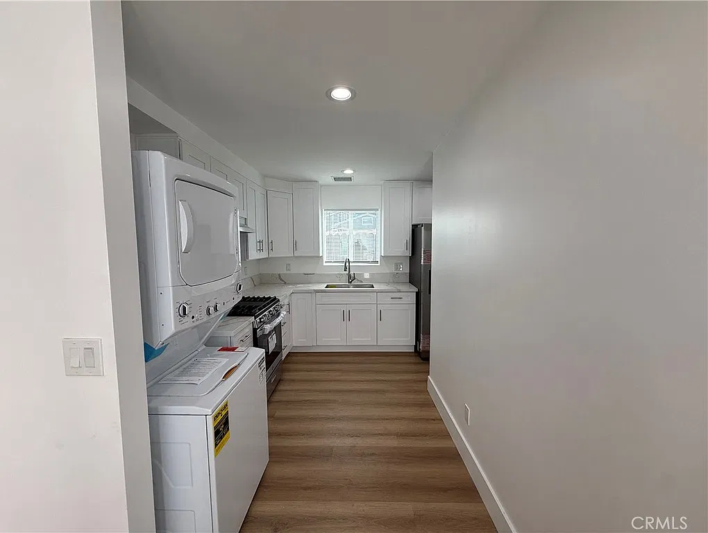 3 bed, 1200 sqft, $4,250 — Photo 4