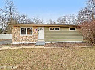 43 Dawn Cypress Ln, Jackson, NJ 08527