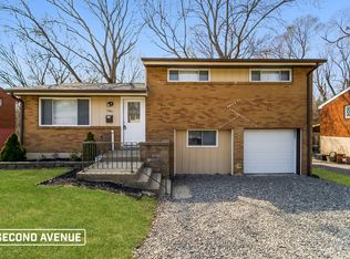 580 Firethorne Dr, Monroeville, PA