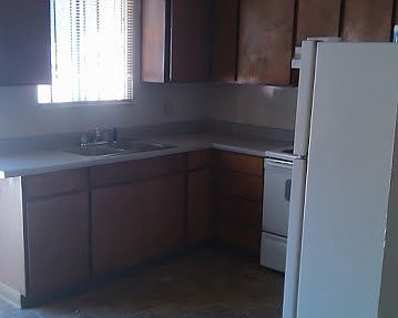 2nd image of 3728 Forest Ave