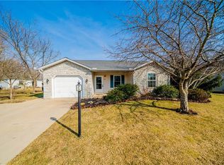 271 Eastlake Dr, Lagrange, OH 44050