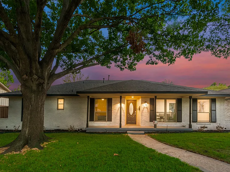 7754 Querida Ln — Photo 7