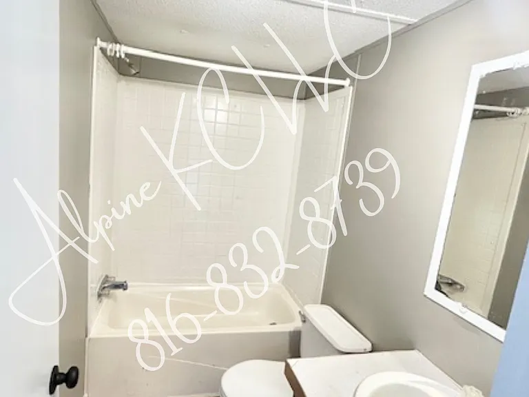 5601 SW Lakefront Ln S #36 — Photo 5